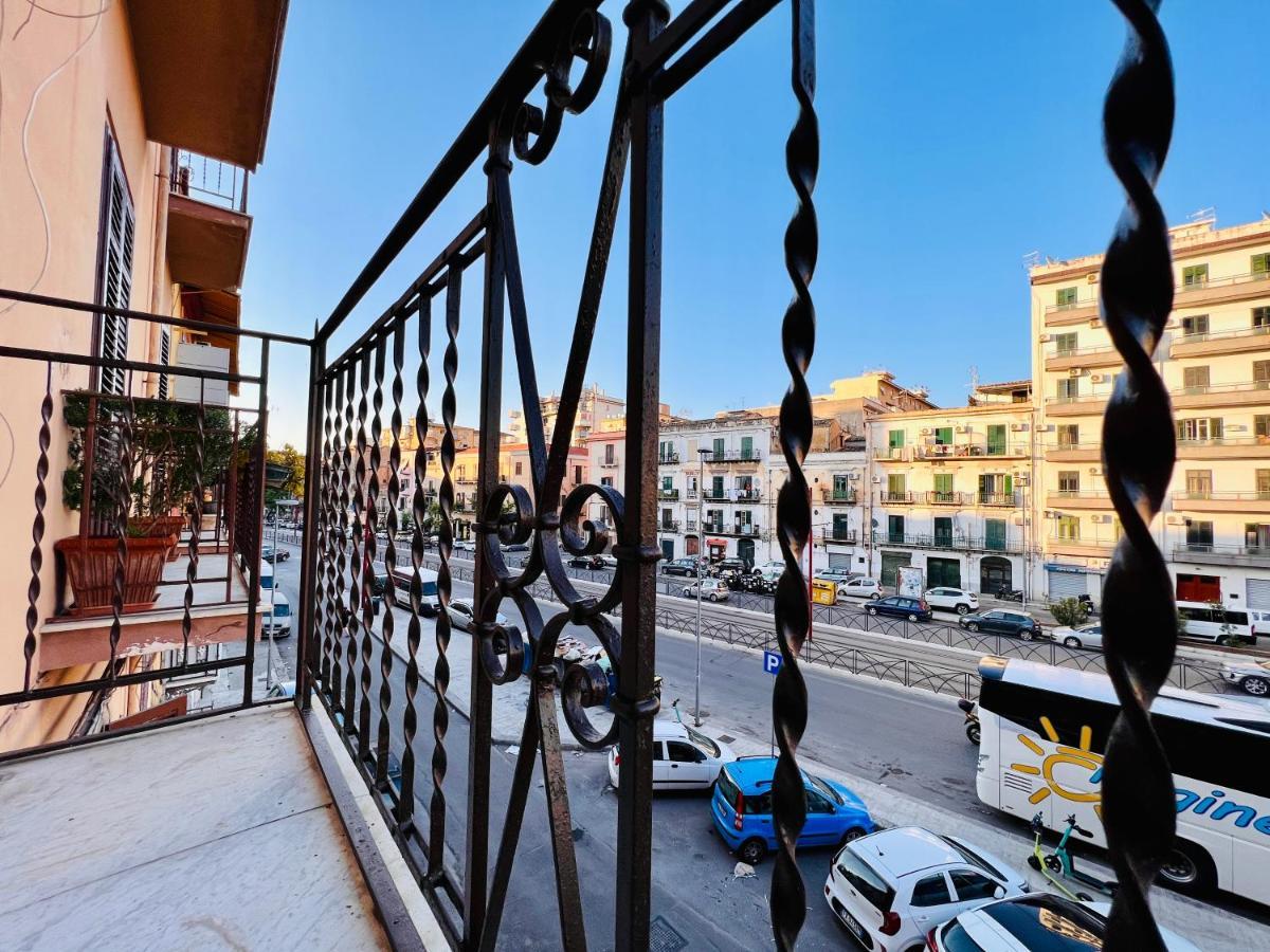 Lucky Inn, La Della Fortuna Casa de hóspedes
